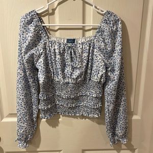 Neely ruched top. Square neck. Small.